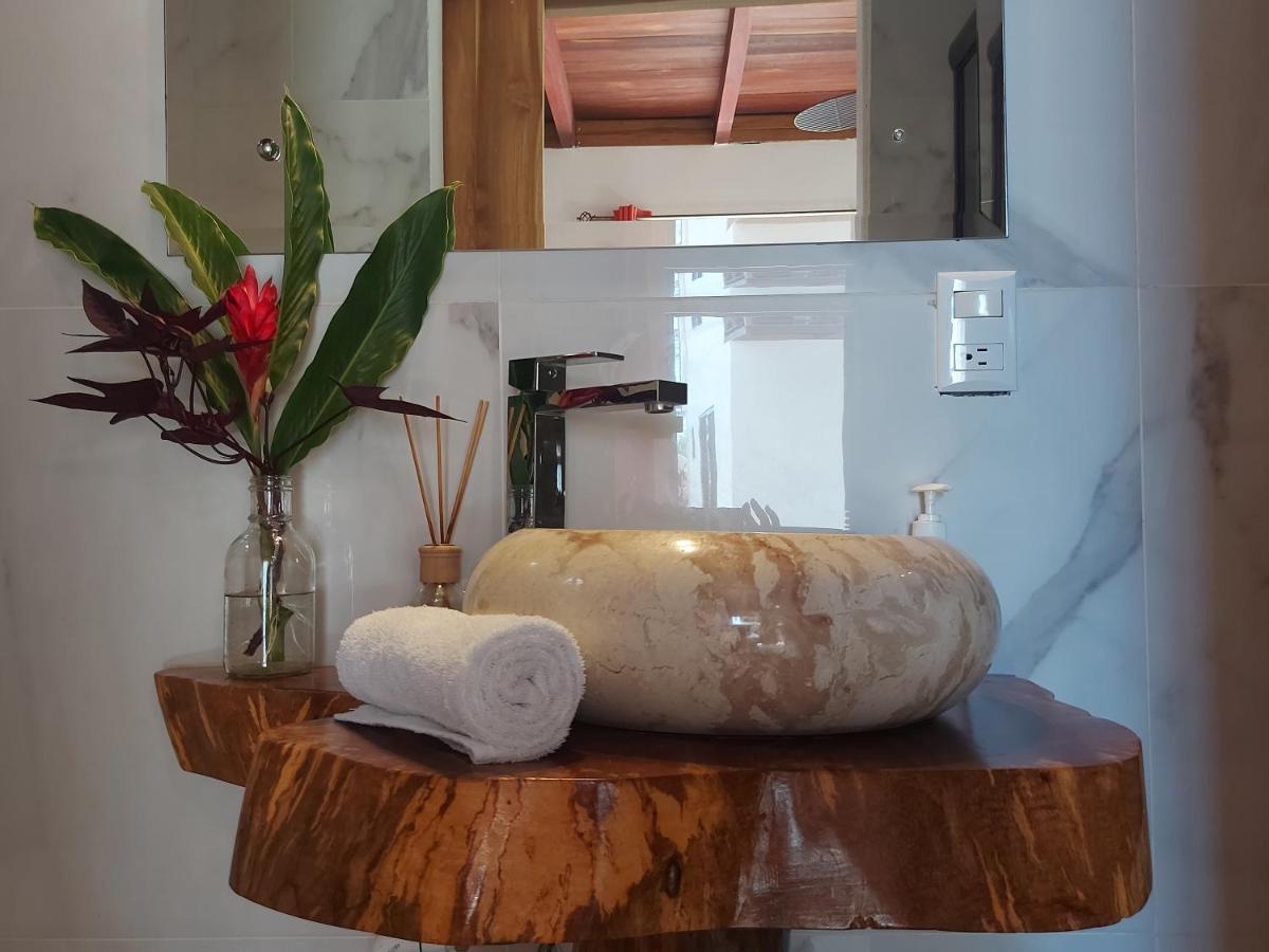 Ibiza Tropical Beach Villas أوفيتا المظهر الخارجي الصورة